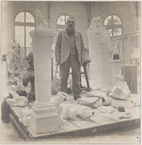 Maurice Alexandre Bauche, Rodin dans l'exposition du Pavillon de l'Alma, 24 février 1901 Alexandre Bauche, Rodin dans l'exposition du Pavillon de l'Alma, 24 février 1901 