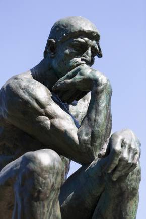 the thinker statue by auguste rodin